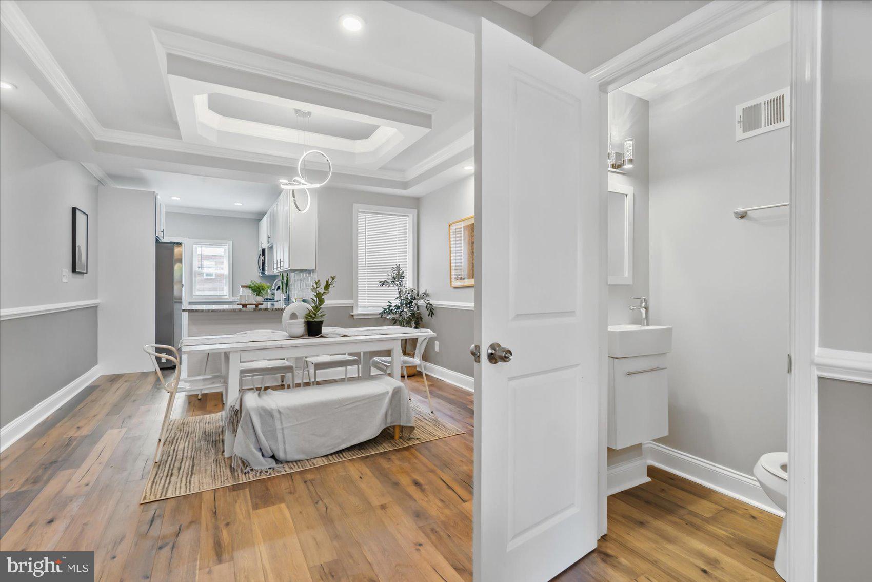 3803 Flowerton Road Baltimore, MD 21229 - Photo 7 of 44 Gallery Image 7