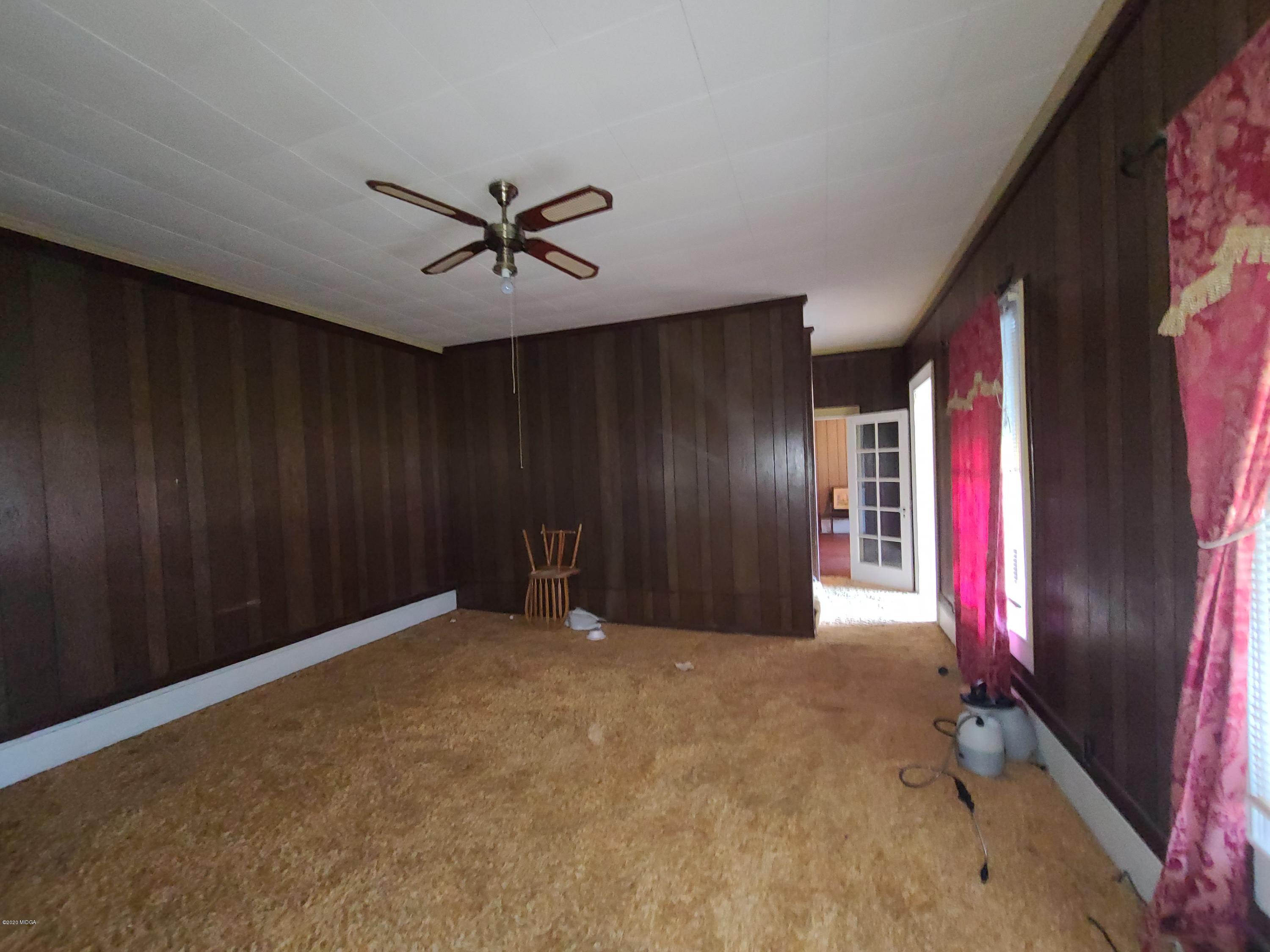 3824 Hartley Bridge Road Macon, GA 31216 - Photo 7 of 26 a view of entryway