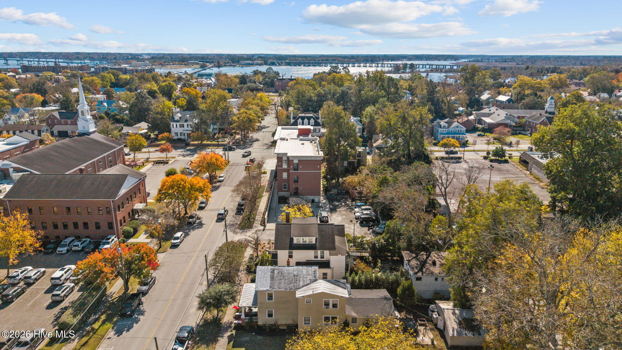 411 George Street New Bern, NC 28560 - Photo 70 of 76 So Close to All the Downtown Action