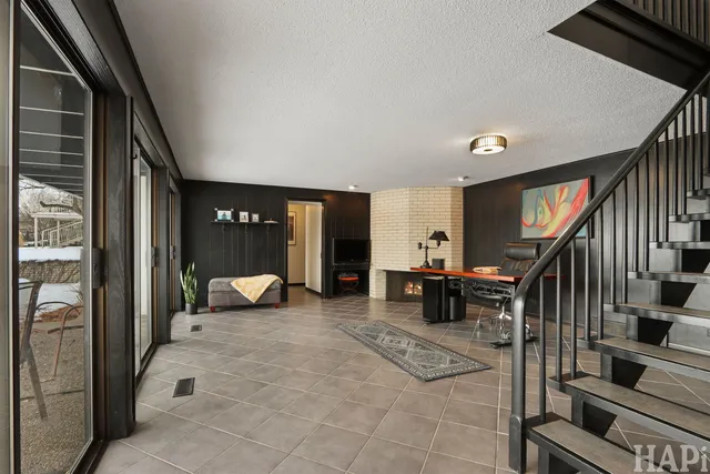 $799,000 | 1285 Montgomery Drive, Deerfield, IL 60015