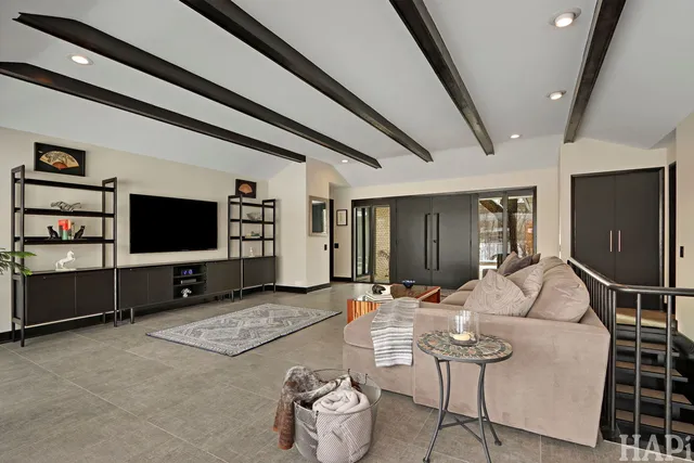 $799,000 | 1285 Montgomery Drive, Deerfield, IL 60015