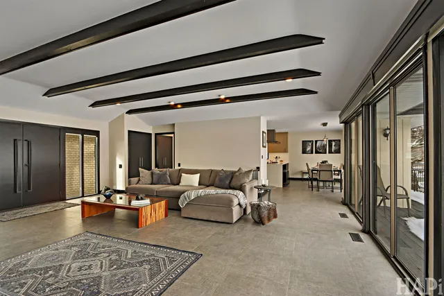 $799,000 | 1285 Montgomery Drive, Deerfield, IL 60015