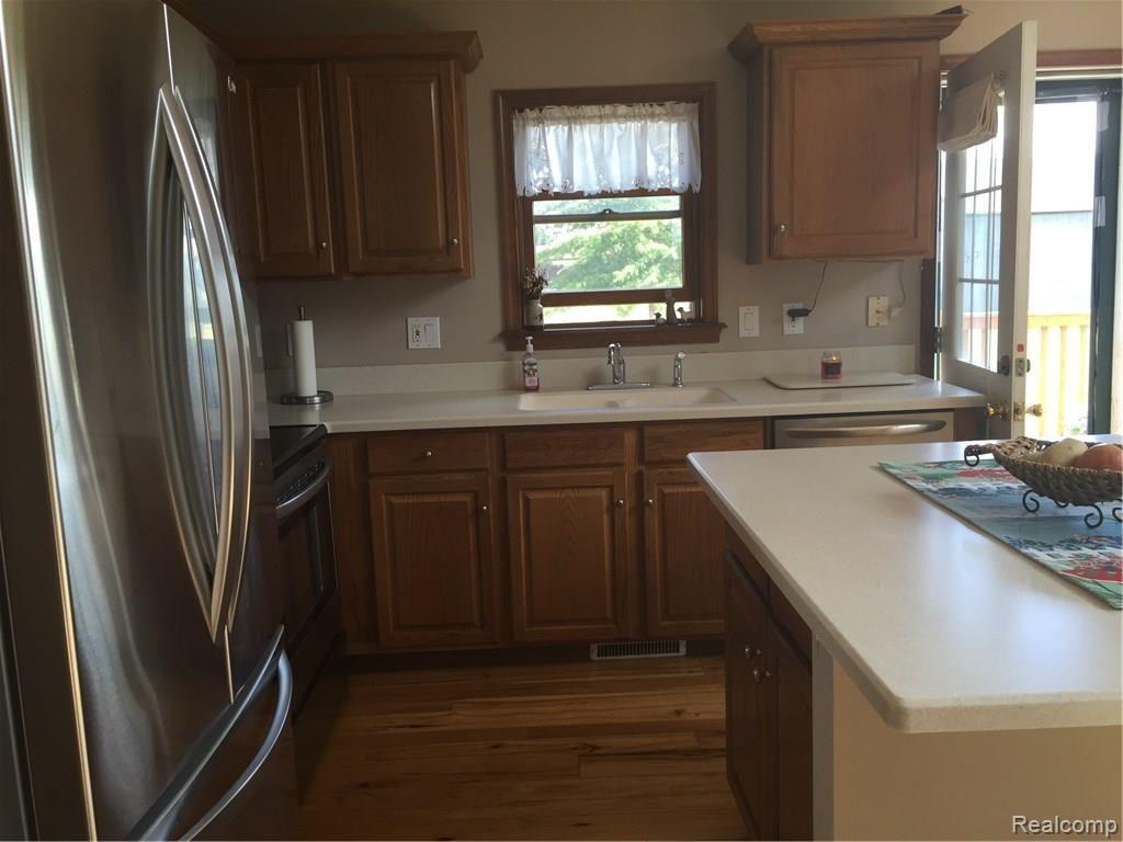 1130 South Washburn Road Davison, MI 48423 - Photo 10 of 23 IMG_1348.JPG