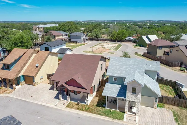 $370,000 | 510 Mueller Street, Unit 12, Fredericksburg, TX 78624