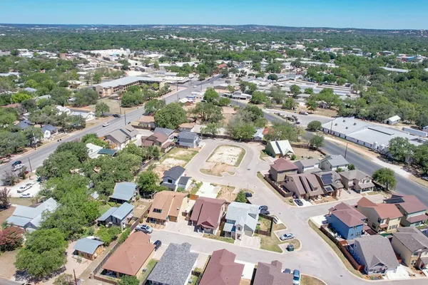 $370,000 | 510 Mueller Street, Unit 12, Fredericksburg, TX 78624