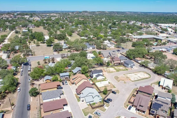 $370,000 | 510 Mueller Street, Unit 12, Fredericksburg, TX 78624