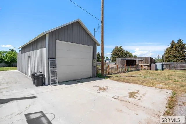 $610,000 | 1210 West 100 South, Blackfoot, ID 83221