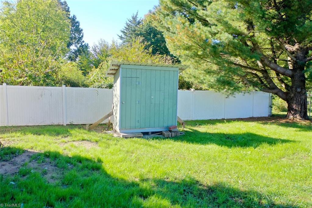 1023 John Young Road Lexington, NC 27292 - Photo 28 of 36 Gallery Image 28