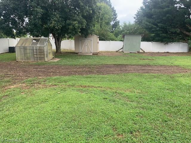 1023 John Young Road Lexington, NC 27292 - Photo 7 of 36 Gallery Image 7