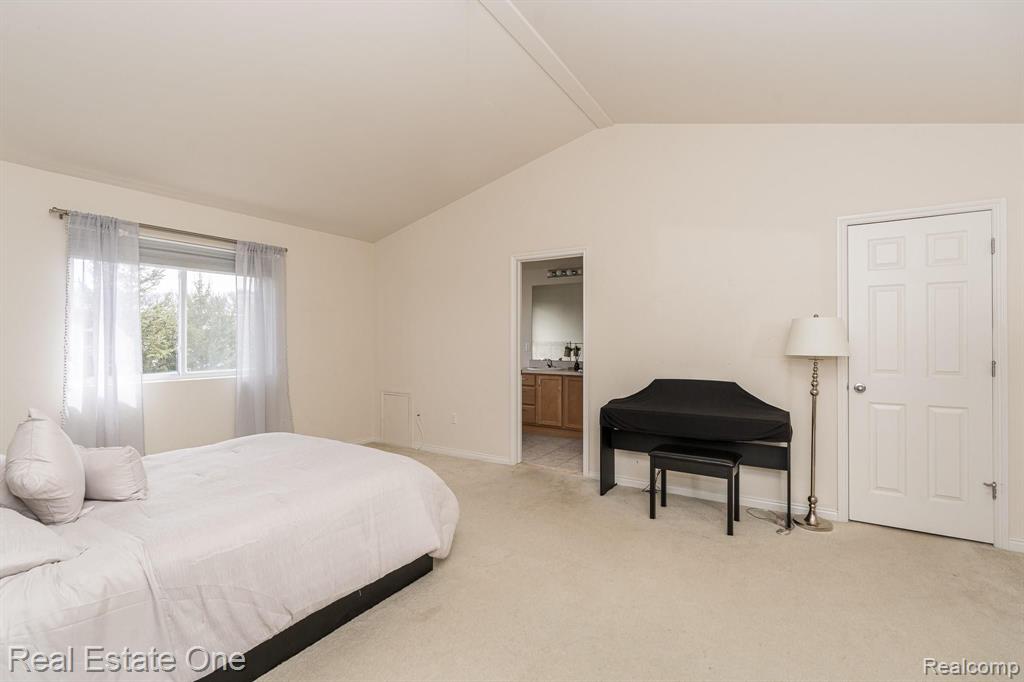3296 Fantail Drive Rochester Hills, MI 48309 - Photo 17 of 41