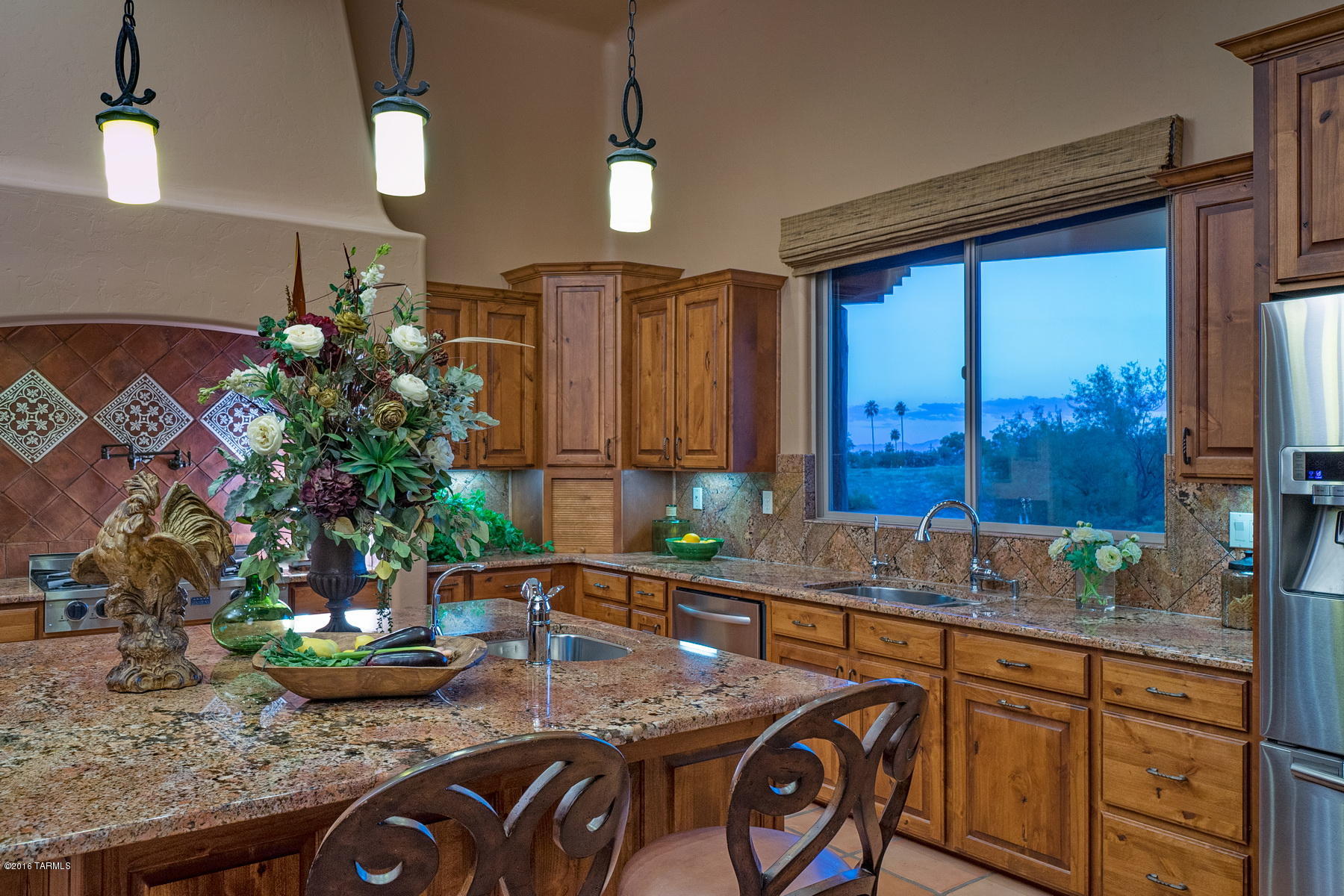 5560 West Open R Place Tucson, AZ 85713 - Photo 2 of 34 Gallery Image 2