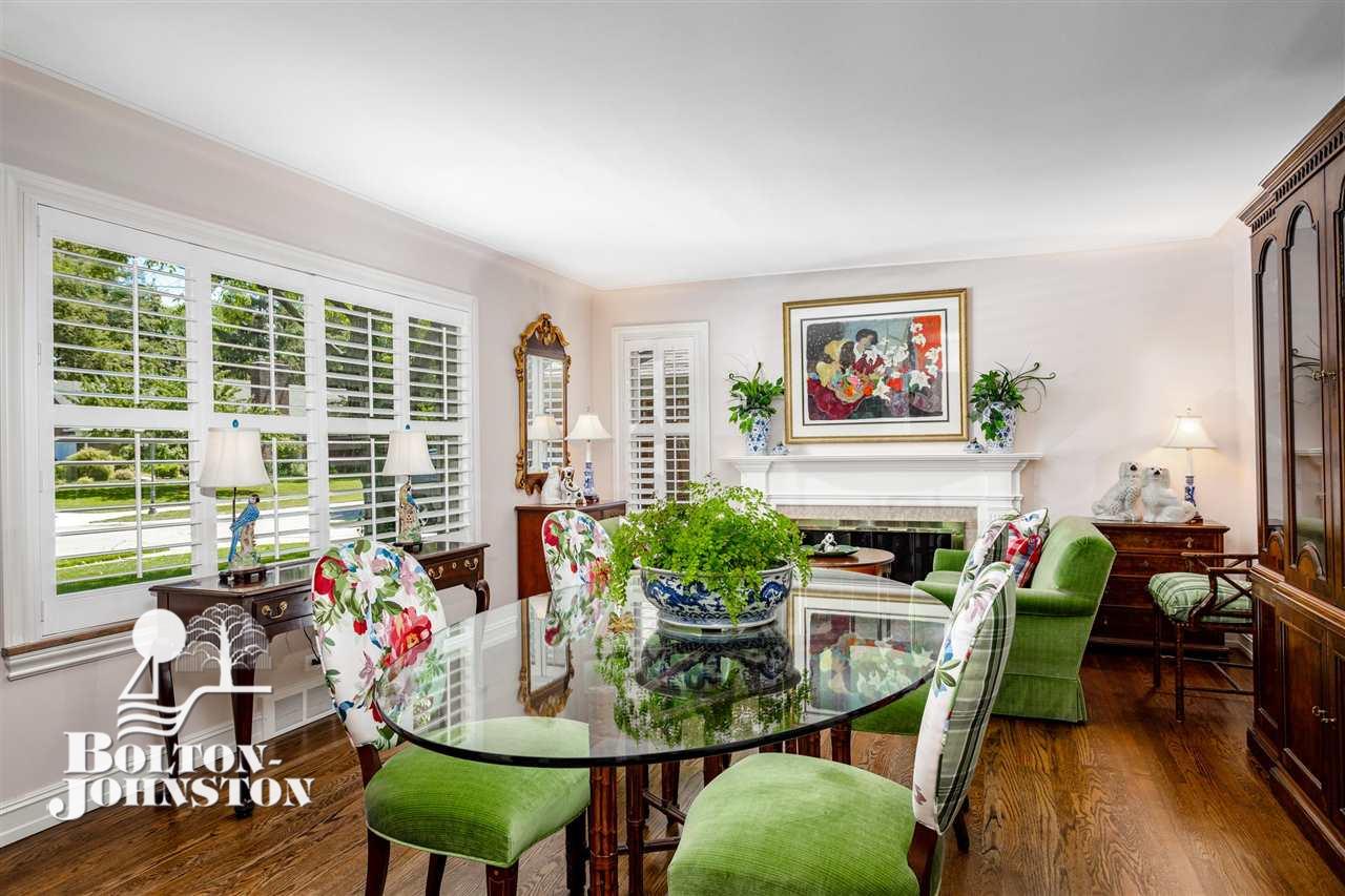 271 Stephens Road Grosse Pointe Farms, MI 48236 - Photo 4 of 43