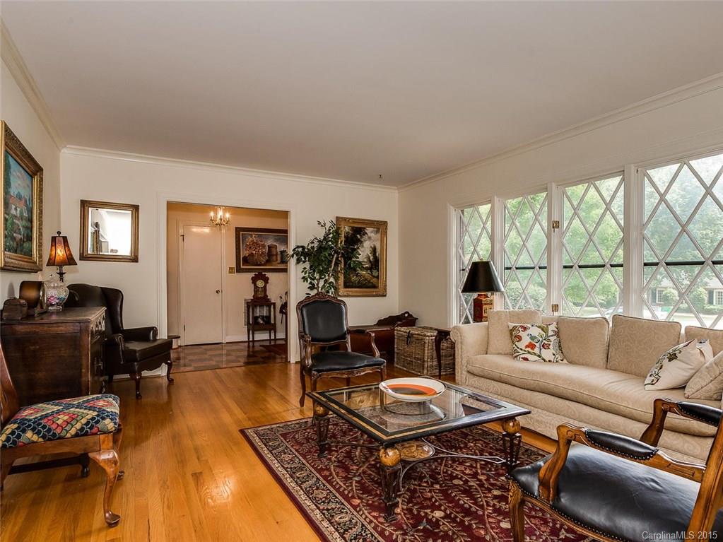 1334 Rutledge Avenue, Unit 16 Charlotte, NC 28211 - Photo 6 of 23 Gallery Image 6