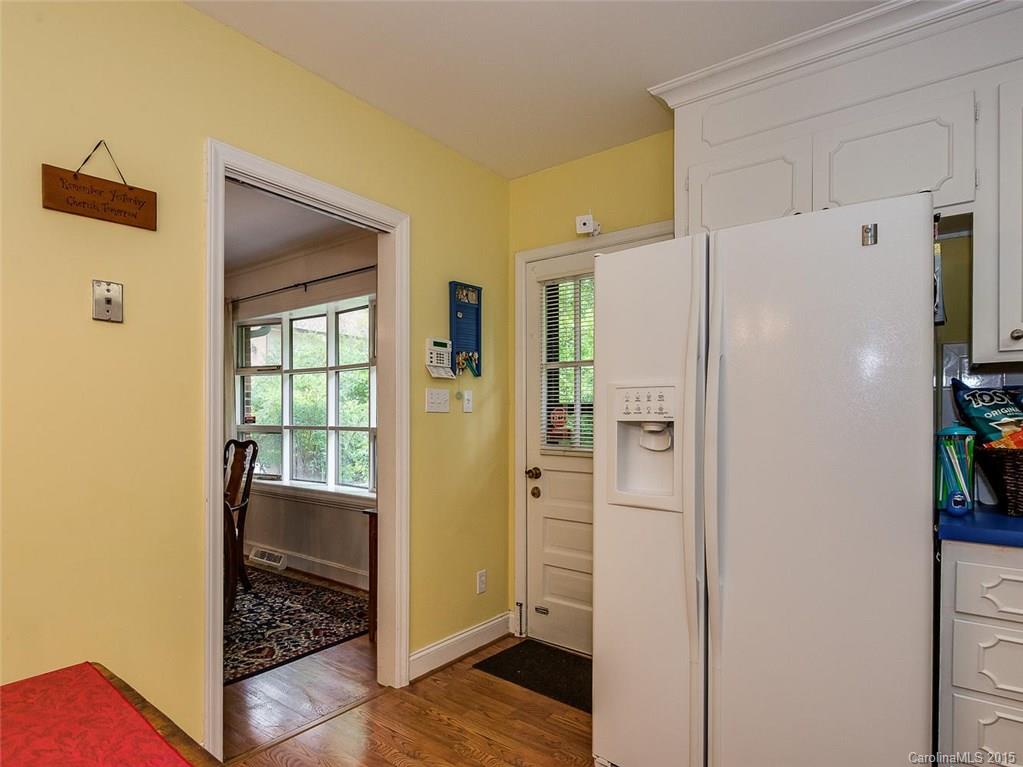 1334 Rutledge Avenue, Unit 16 Charlotte, NC 28211 - Photo 9 of 23 Gallery Image 9