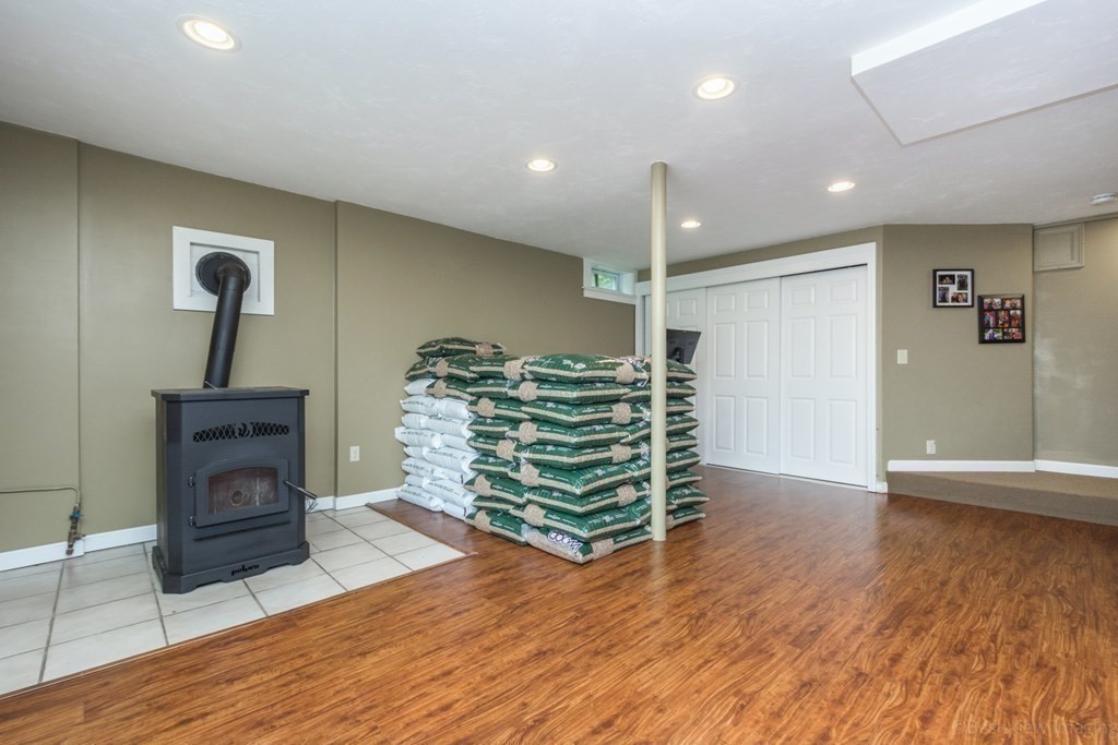 92 Glenwood Road Rutland, MA 01543 - Photo 34 of 42