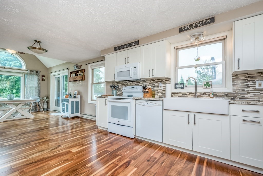 92 Glenwood Road Rutland, MA 01543 - Photo 6 of 42