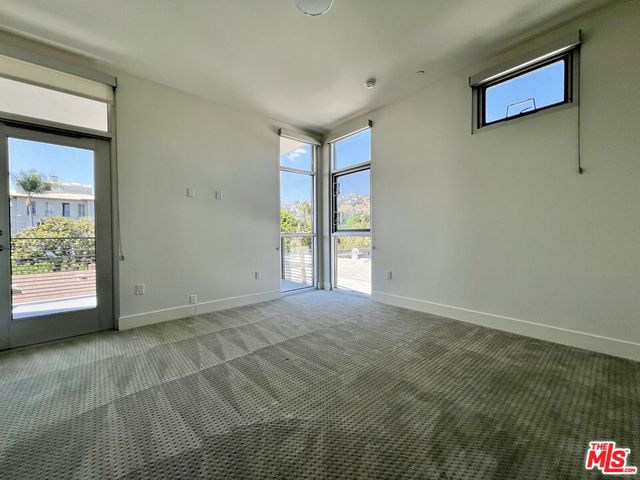 $6,474 | 8017 Norton Avenue, Unit 401, West Hollywood, CA 90046