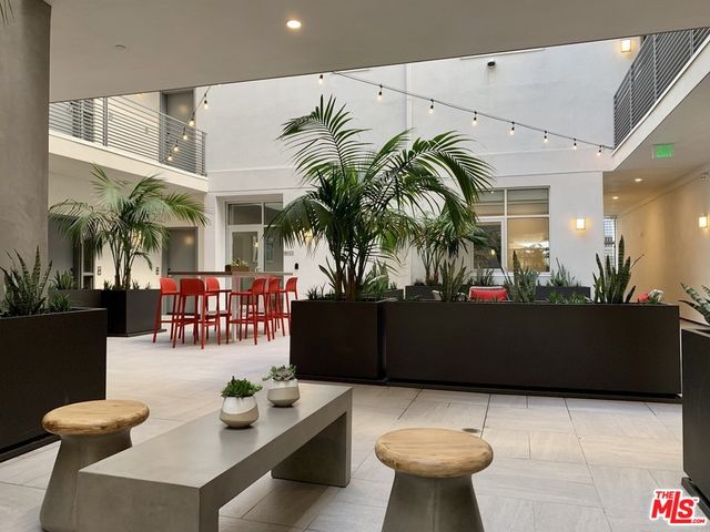 $6,474 | 8017 Norton Avenue, Unit 401, West Hollywood, CA 90046