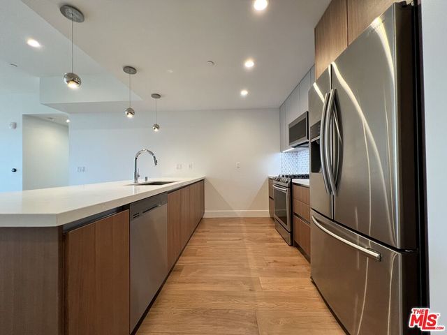 $6,474 | 8017 Norton Avenue, Unit 401, West Hollywood, CA 90046