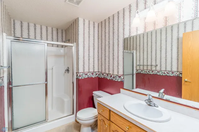 $331,200 | 318 44th Avenue South, Moorhead, MN 56560