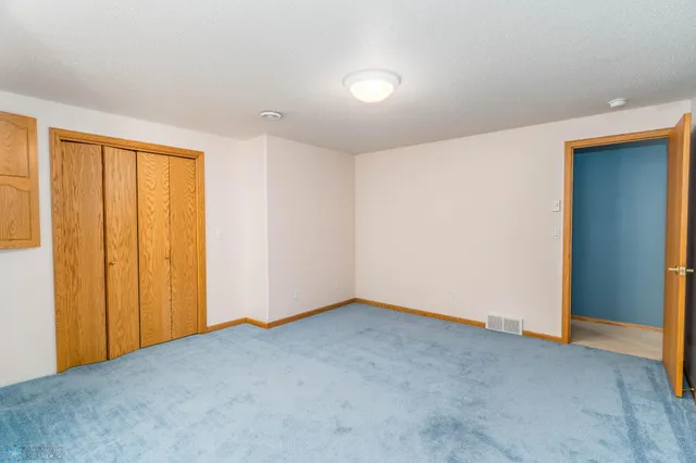 $331,200 | 318 44th Avenue South, Moorhead, MN 56560