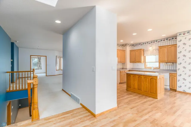 $331,200 | 318 44th Avenue South, Moorhead, MN 56560