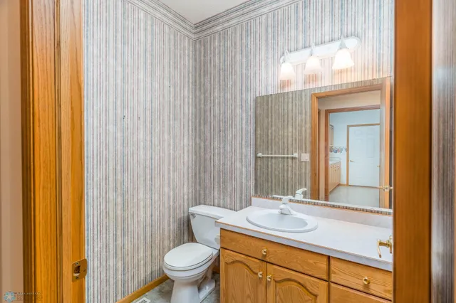 $331,200 | 318 44th Avenue South, Moorhead, MN 56560