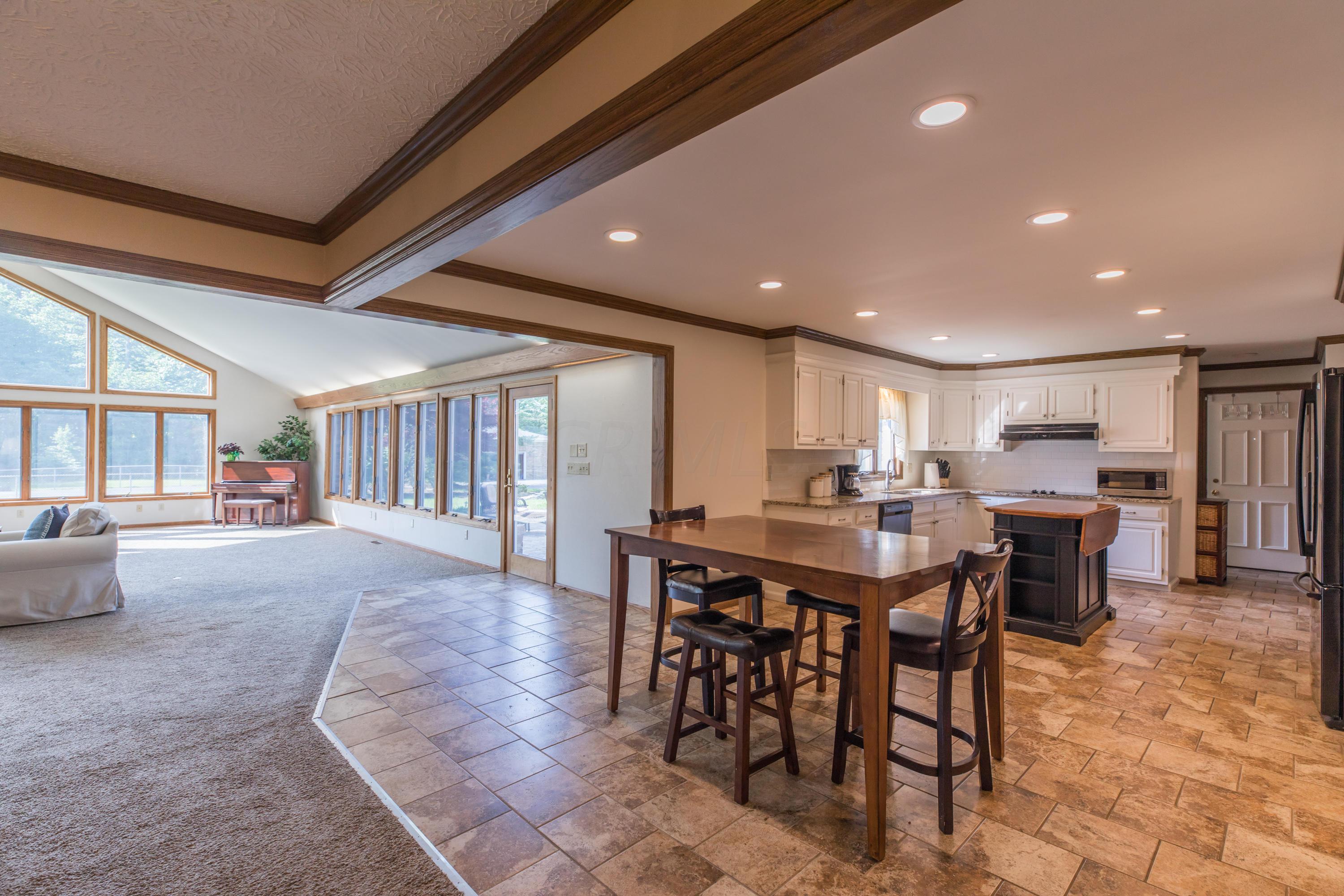 7235 Davis Road Hilliard, OH 43026 - Photo 17 of 117 Gallery Image 17