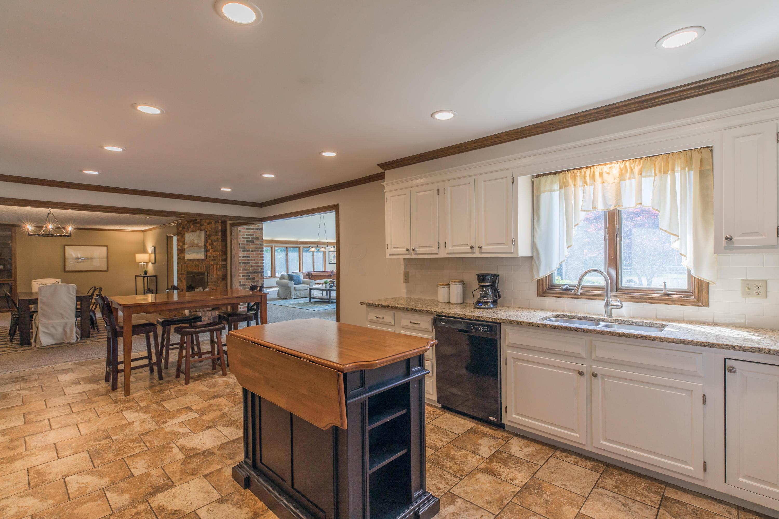 7235 Davis Road Hilliard, OH 43026 - Photo 21 of 117 Gallery Image 21