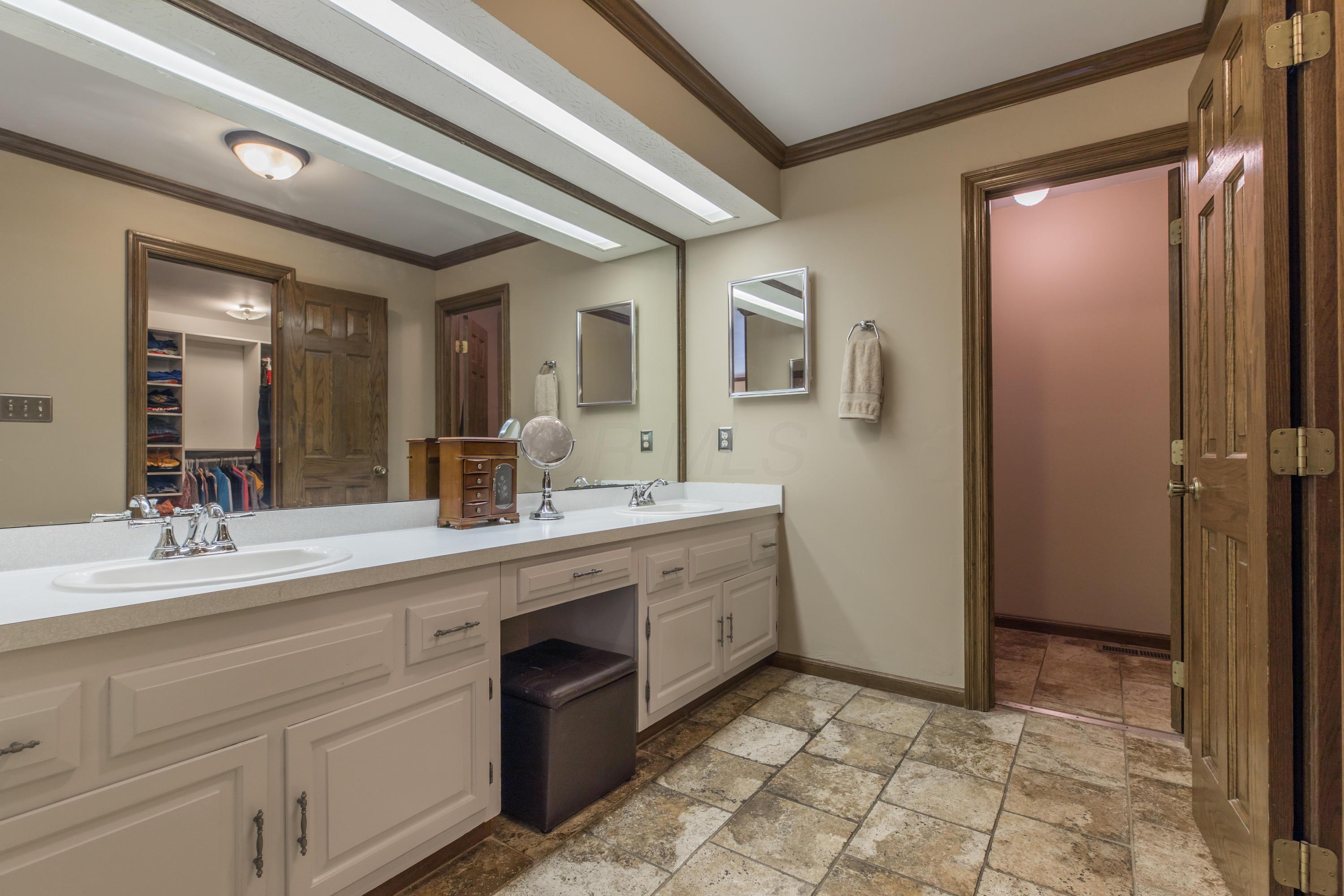 7235 Davis Road Hilliard, OH 43026 - Photo 55 of 117 Gallery Image 55