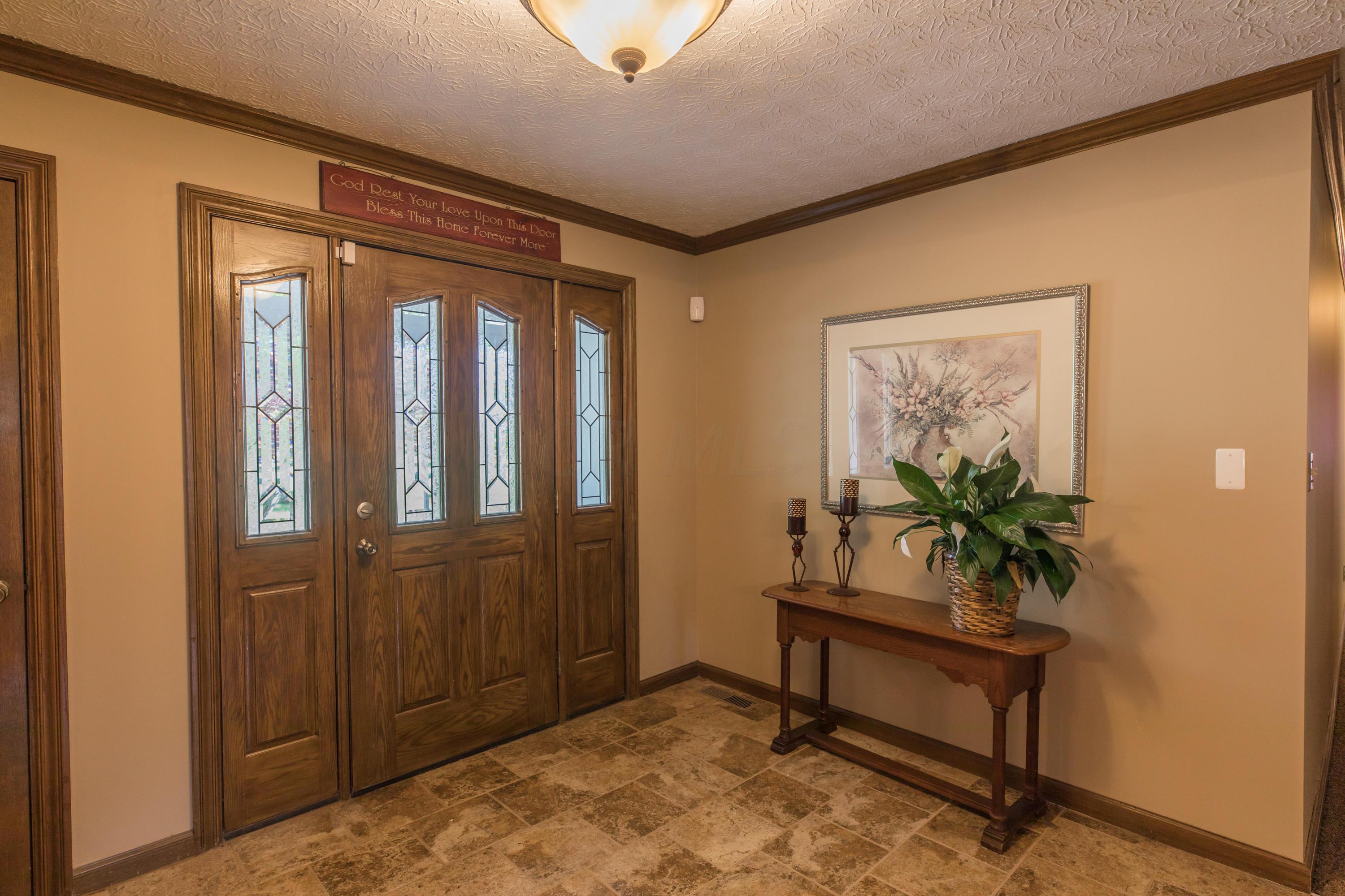 7235 Davis Road Hilliard, OH 43026 - Photo 7 of 117 Gallery Image 7