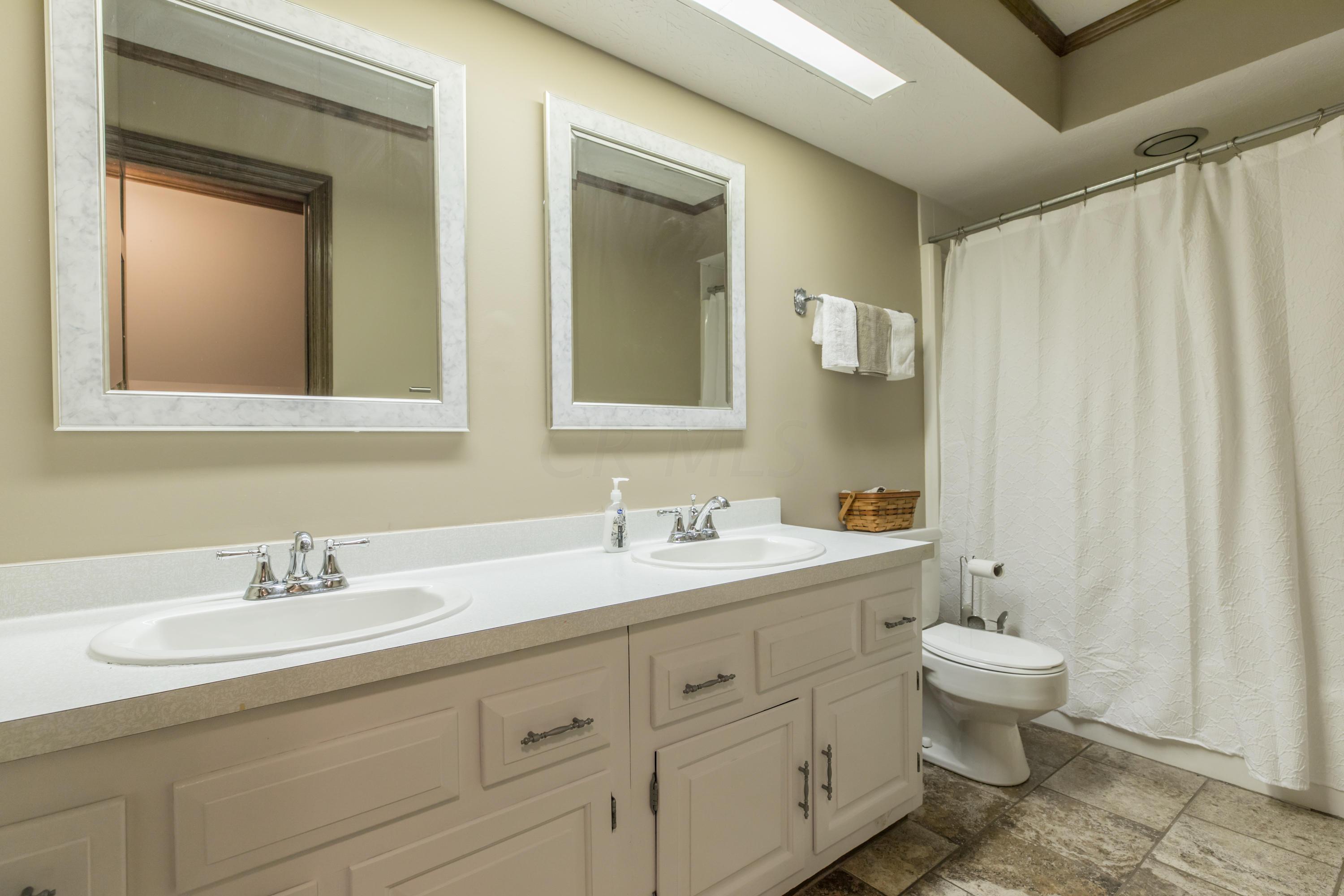 7235 Davis Road Hilliard, OH 43026 - Photo 75 of 117 Gallery Image 75