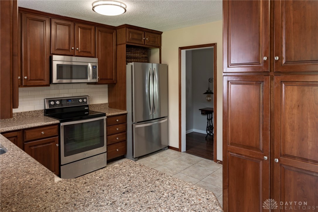 800 Riverside Drive Springfield, OH 45504 - Photo 20 of 50 Gallery Image 20