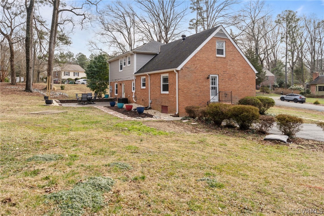 8600 Burgundy Road Richmond, VA 23235 - Photo 30 of 32 Gallery Image 30