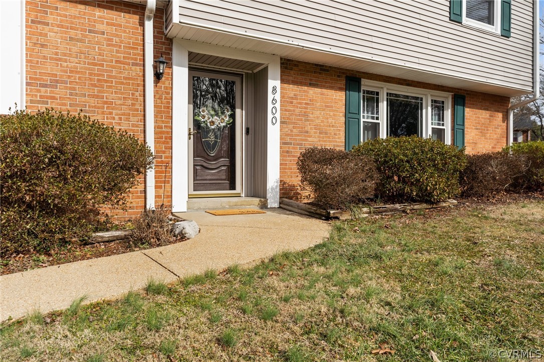 8600 Burgundy Road Richmond, VA 23235 - Photo 3 of 32 Gallery Image 3