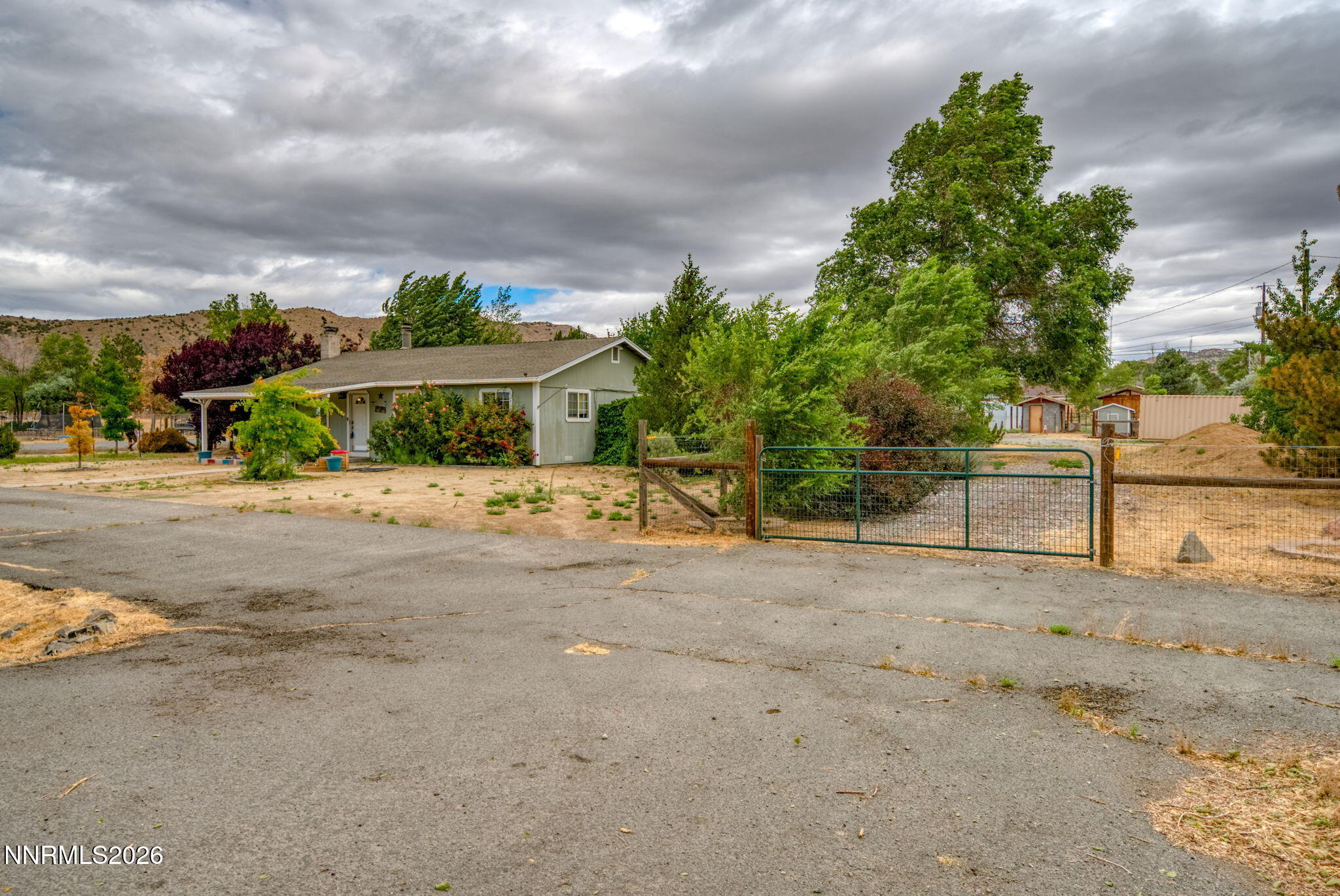 11577 Deodar Way Reno, NV 89506 - Photo 8 of 58 6-DSC02733