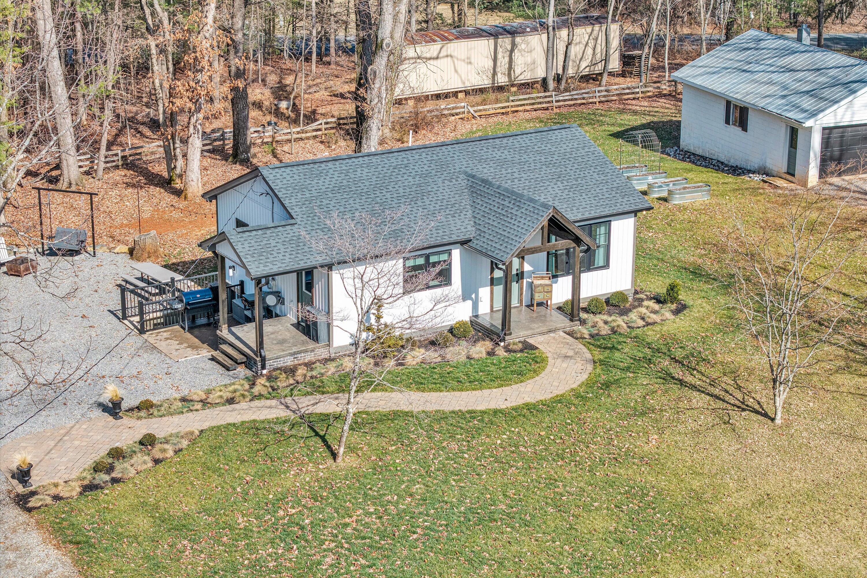 1990 Edwardsville Road Hardy, VA 24101 - Photo 4 of 45 a aerial view of a house with entertaining space