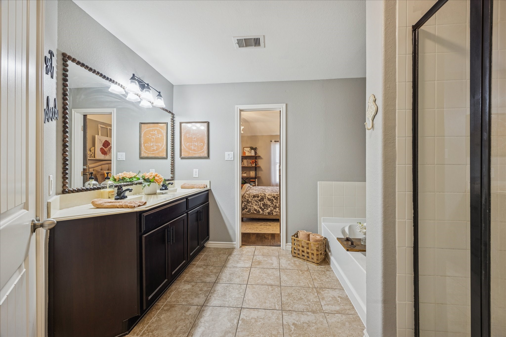 9710 Golden Cypress Drive Rosharon, TX 77583 - Photo 17 of 32