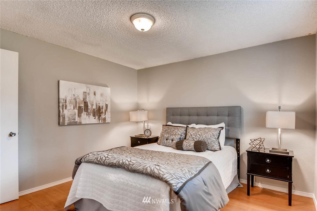 30155 3rd Place Southwest Federal Way, WA 98023 - Photo 12 of 25 Gallery Image 12
