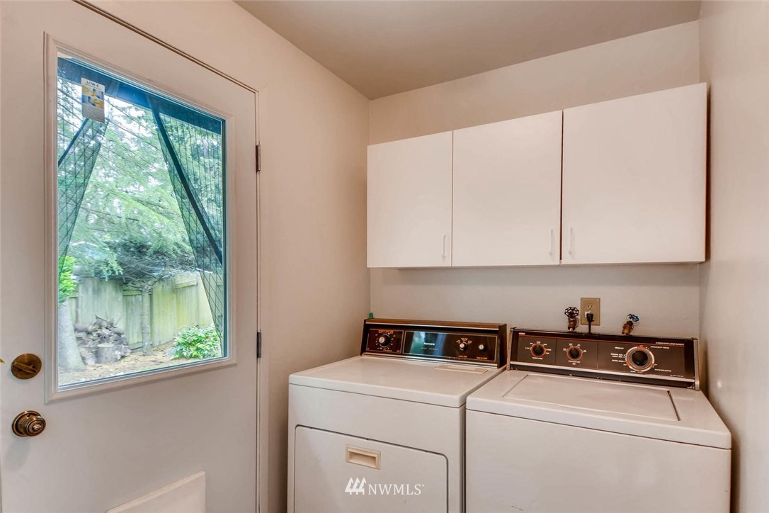 30155 3rd Place Southwest Federal Way, WA 98023 - Photo 17 of 25 Gallery Image 17