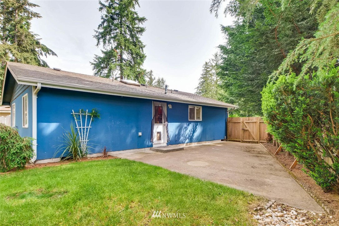 30155 3rd Place Southwest Federal Way, WA 98023 - Photo 18 of 25 Gallery Image 18