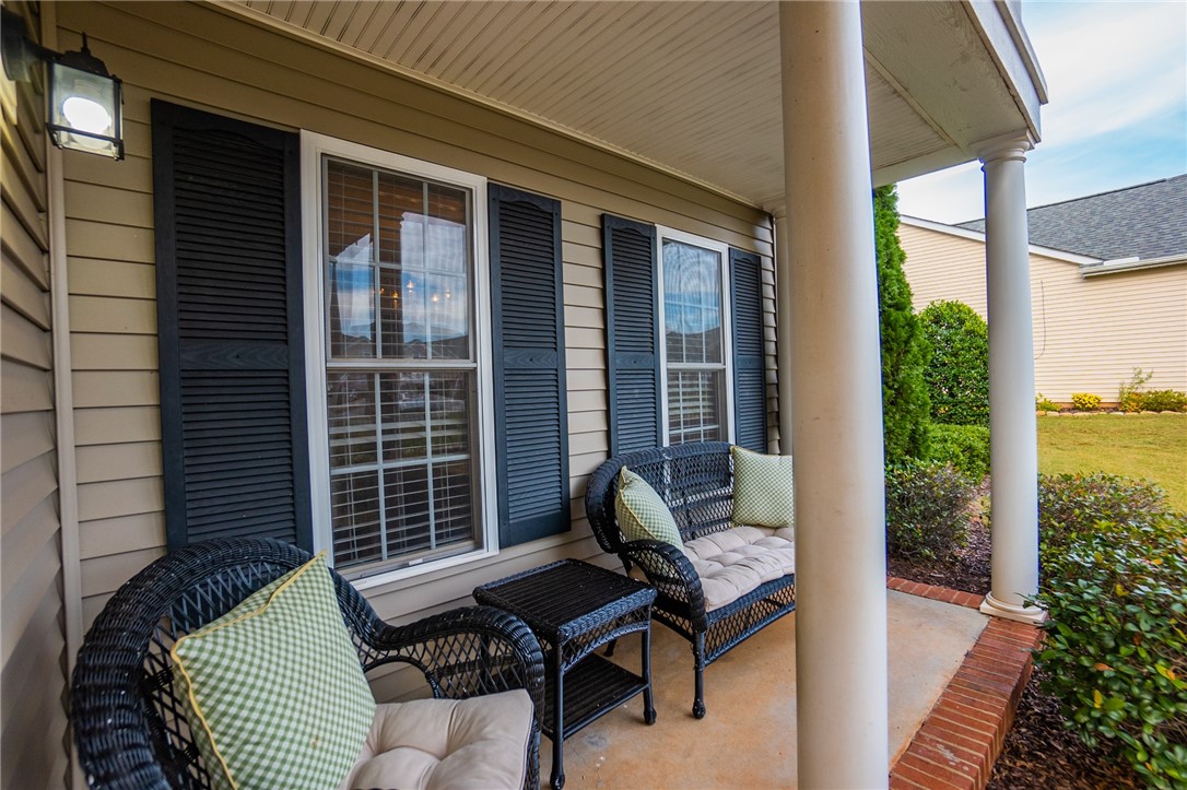 183 Crooked Cedar Way Pendleton, SC 29670 - Photo 3 of 25