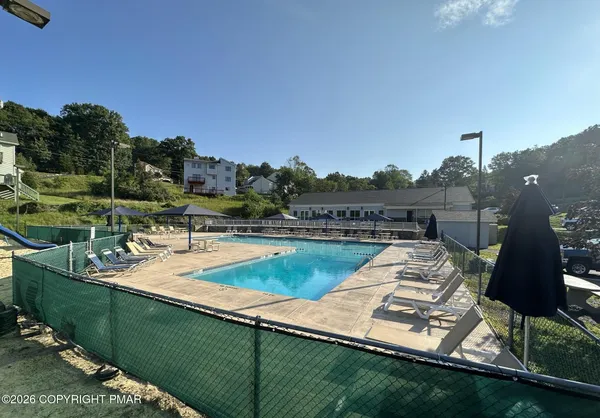 $1,890 | 3314 Windermere Drive, Bushkill, PA 18324