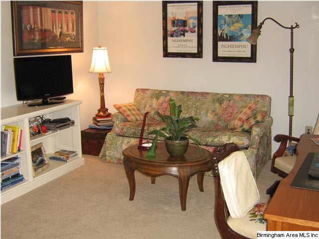 3309 Timber Ridge Drive Birmingham, AL 35243 - Photo 15 of 21 Gallery Image 15