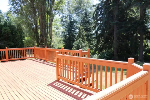 $992,000 | 11209 Northeast 112th Street, Kirkland, WA 98033