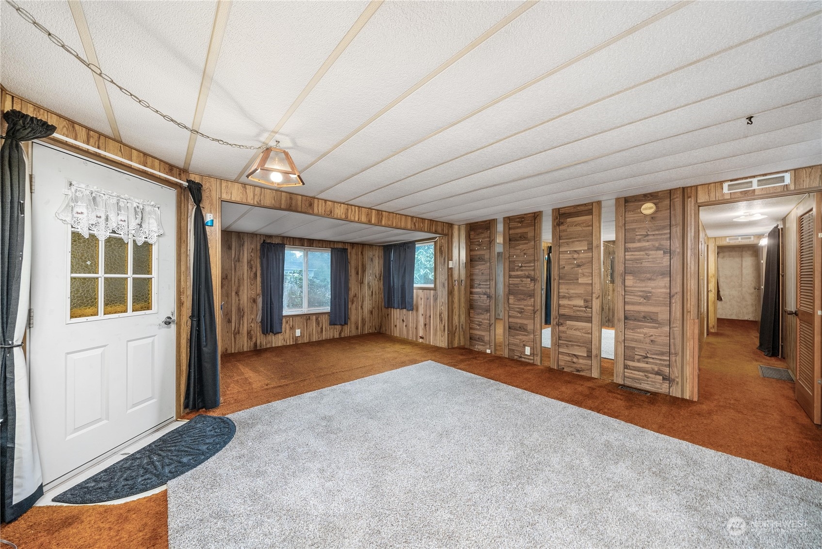 321 2nd Street Roy, WA 98580 - Photo 5 of 16 a view of entryway with front door