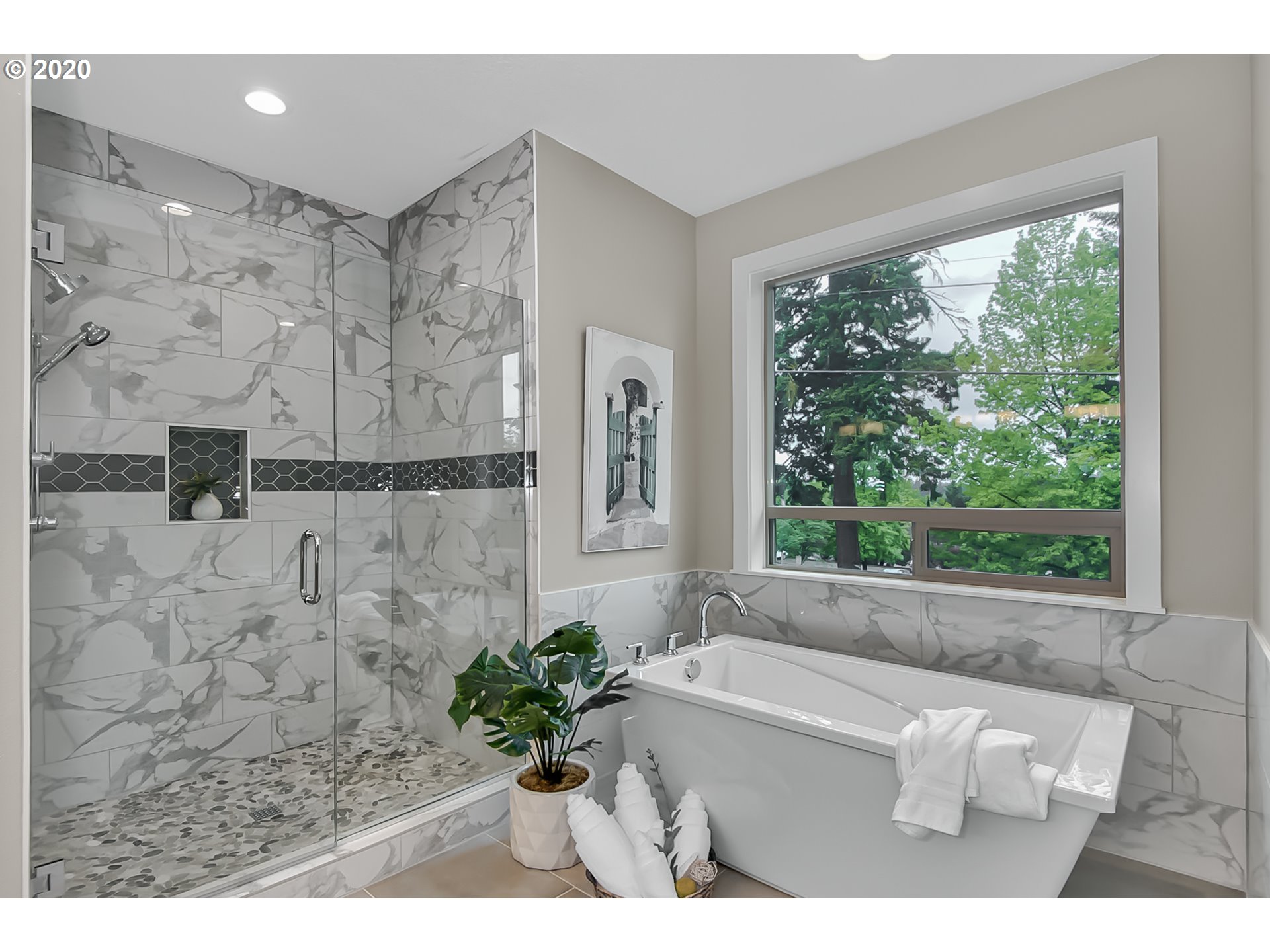 6351 Burma Road Lake Oswego, OR 97035 - Photo 19 of 28 Gallery Image 19