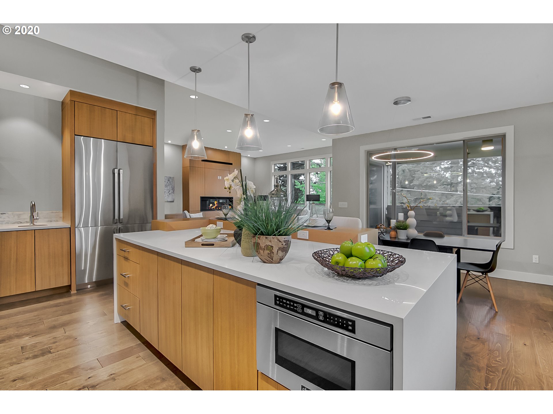 6351 Burma Road Lake Oswego, OR 97035 - Photo 9 of 28 Gallery Image 9