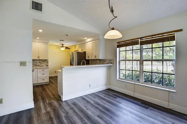 $619,000 | 8800 Lake Park Circle North, Davie, FL 33328