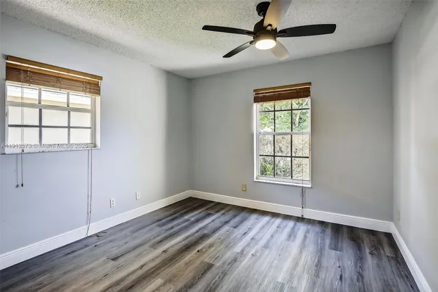 $619,000 | 8800 Lake Park Circle North, Davie, FL 33328